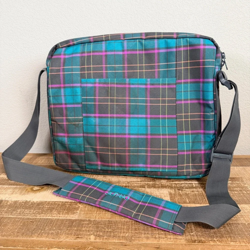 Dakine Messenger Bag Unisex Teal Purple Plaid Laptop Shoulder Strap
